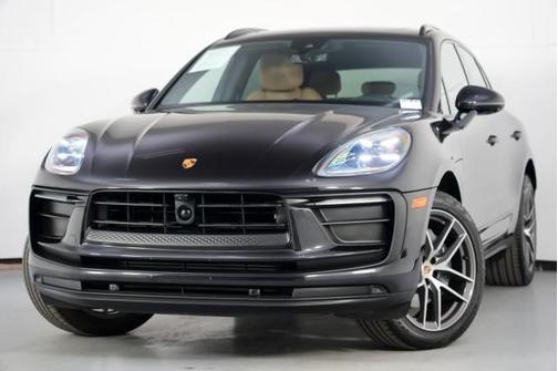 2024 Porsche Macan w/ Premium Plus Packages