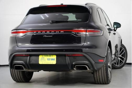 2024 Porsche Macan w/ Premium Plus Packages