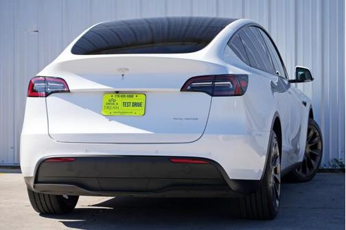 2021 Tesla Model Y Long Range Dual Motor All-Wheel Drive