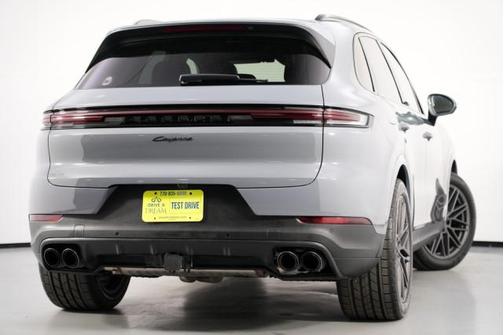 2024 Porsche Cayenne S