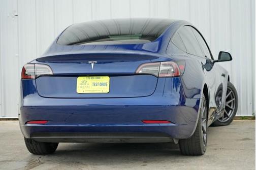 2022 Tesla Model 3 Standard Range
