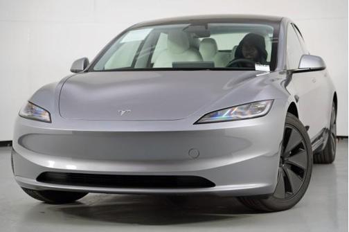 2025 Tesla Model 3 Long Range