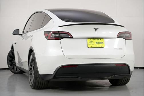 2022 Tesla Model Y Performance Dual Motor All-Wheel Drive