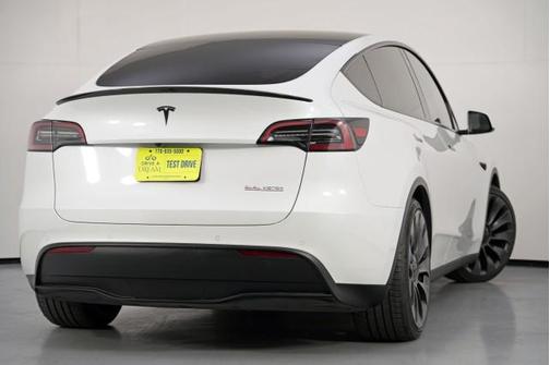 2022 Tesla Model Y Performance Dual Motor All-Wheel Drive