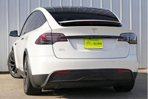 2023 Tesla Model X Standard Range
