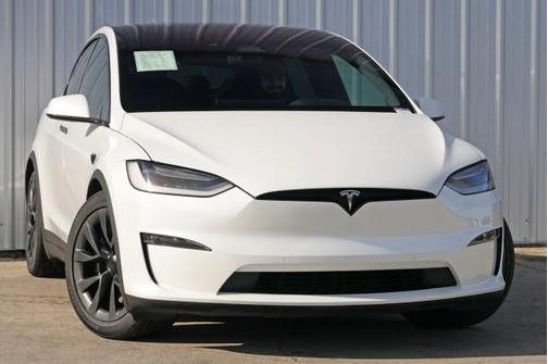 2023 Tesla Model X Standard Range