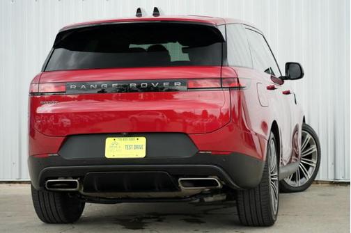 2024 Land Rover Range Rover Sport SE