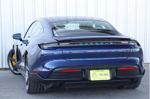 2021 Porsche Taycan Turbo S