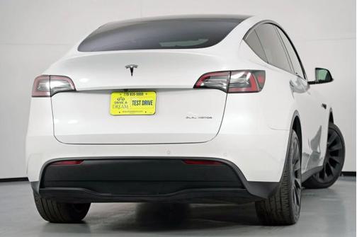 2021 Tesla Model Y Long Range Dual Motor All-Wheel Drive
