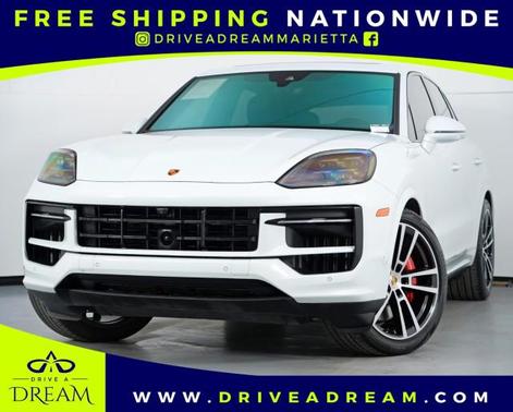 Carrara White Metallic 2024 Porsche Cayenne S