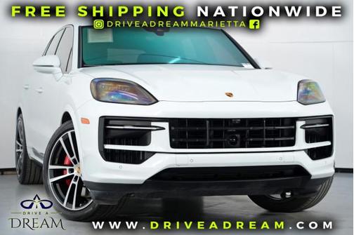 Carrara White Metallic 2024 Porsche Cayenne S