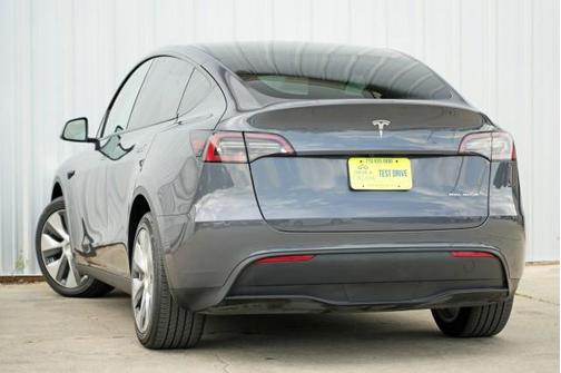 2023 Tesla Model Y Long Range Dual Motor All-Wheel Drive