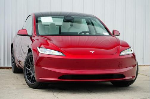 2025 Tesla Model 3 Long Range