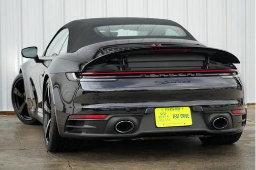 2021 Porsche 911 Carrera 4S Cabriolet