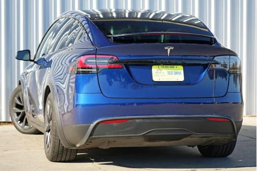2023 Tesla Model X Standard Range