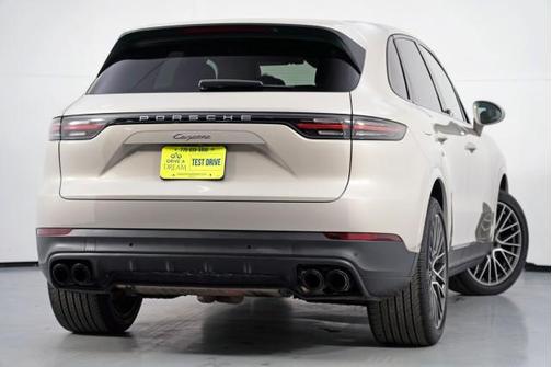 2021 Porsche Cayenne Cayenne