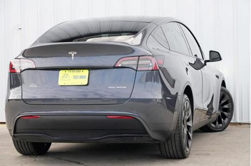 2021 Tesla Model Y Long Range Dual Motor All-Wheel Drive