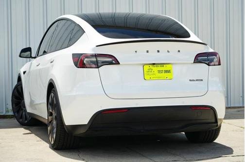 2022 Tesla Model Y Performance Dual Motor All-Wheel Drive