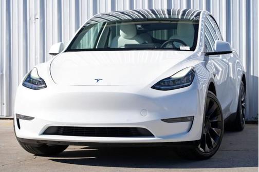2022 Tesla Model Y Long Range Dual Motor All-Wheel Drive