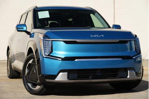 Ocean Blue 2024 Kia EV9 Land