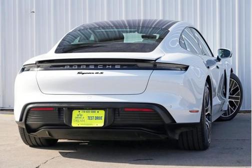 2023 Porsche Taycan 4S