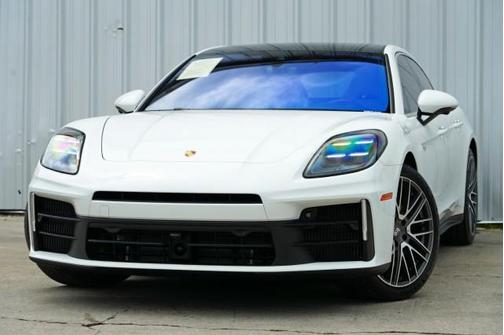 2025 Porsche Panamera 4