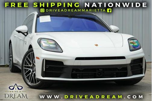 2025 Porsche Panamera 4