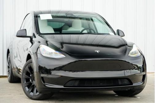 2023 Tesla Model Y Long Range Dual Motor All-Wheel Drive
