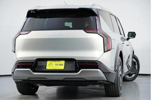 Ivory Silver 2026 Kia EV9 Land