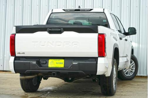 2025 Toyota Tundra SR5