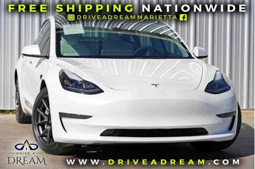 Pearl White Multi-Coat 2023 Tesla Model 3 Standard Range
