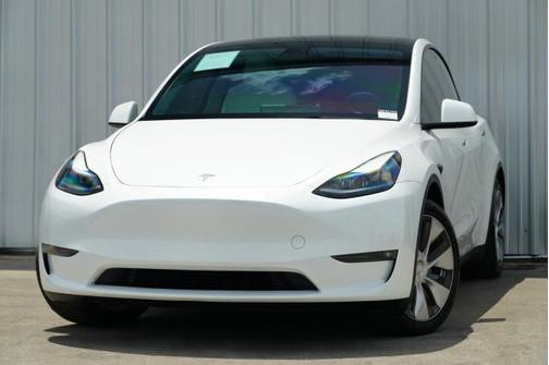 2023 Tesla Model Y Long Range Dual Motor All-Wheel Drive