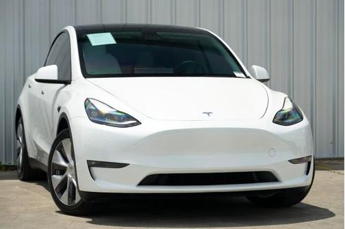 2023 Tesla Model Y Long Range Dual Motor All-Wheel Drive