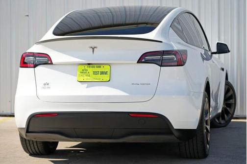2023 Tesla Model Y Long Range Dual Motor All-Wheel Drive