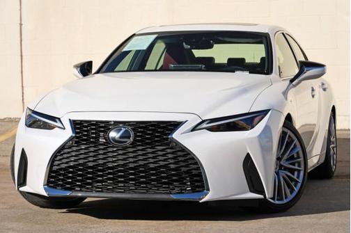 Eminent White Pearl 2022 Lexus IS 300 Base