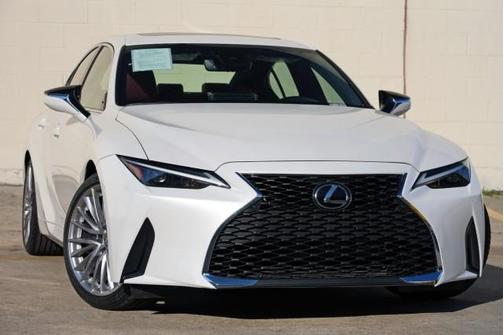 Eminent White Pearl 2022 Lexus IS 300 Base