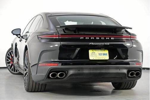 2025 Porsche Panamera 4S