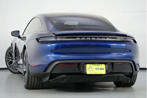 2022 Porsche Taycan w/ Premium Package