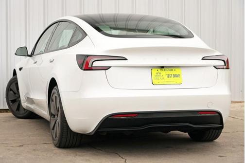 2025 Tesla Model 3 Long Range