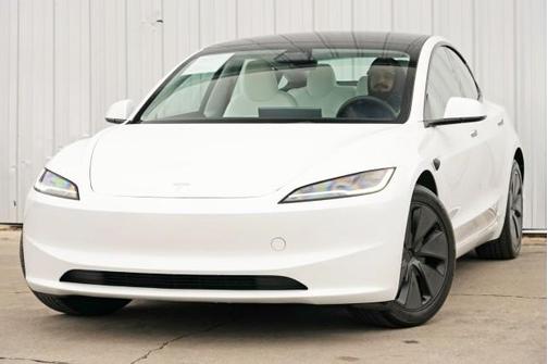 2025 Tesla Model 3 Long Range