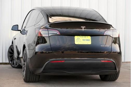 2022 Tesla Model Y Performance Dual Motor All-Wheel Drive
