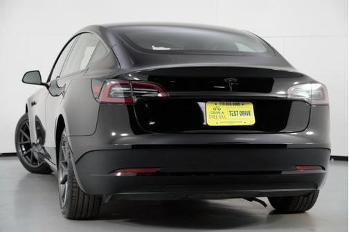2023 Tesla Model 3 Standard Range