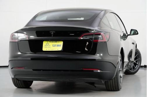 2023 Tesla Model 3 Standard Range