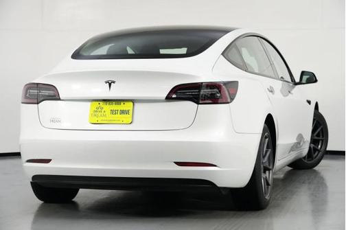 2023 Tesla Model 3 Standard Range