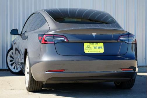 2023 Tesla Model 3 Standard Range