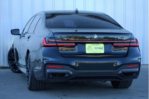 2022 BMW 750 i xDrive