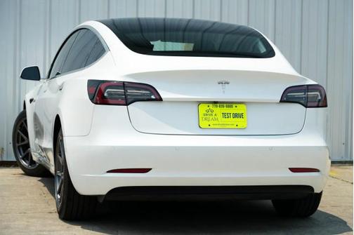 2020 Tesla Model 3 Standard Range Plus