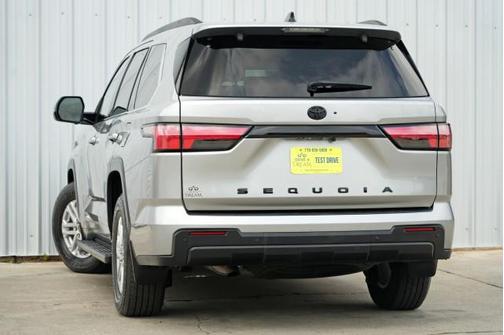 2023 Toyota Sequoia SR5