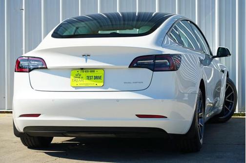 2022 Tesla Model 3 Long Range