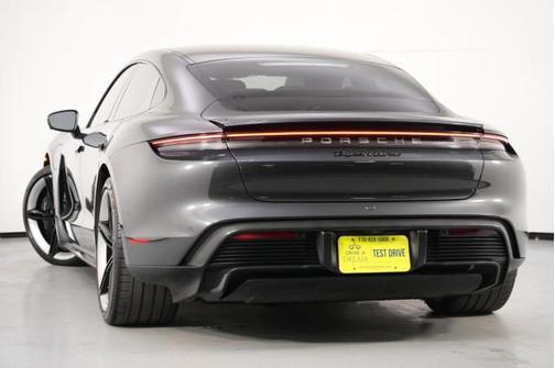 2020 Porsche Taycan Turbo